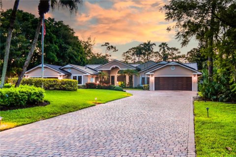 Villa ou maison à vendre à Parkland, Floride: 5 chambres, 395.39 m2 № 1779360 - photo 1