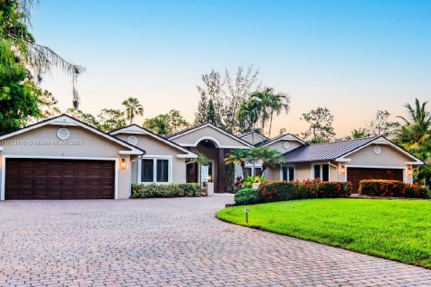 Villa ou maison à vendre à Parkland, Floride: 5 chambres, 395.39 m2 № 1779360 - photo 2