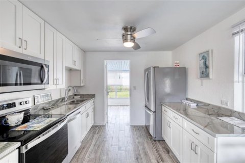 House in Ormond Beach, Florida 2 bedrooms, 92.53 sq.m. № 1719352 - photo 16