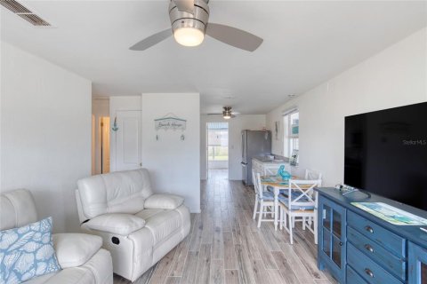 House in Ormond Beach, Florida 2 bedrooms, 92.53 sq.m. № 1719352 - photo 15