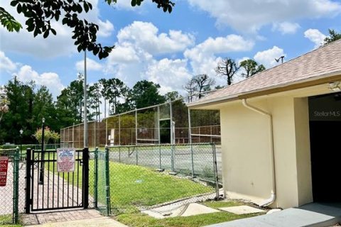 Condo in Orlando, Florida, 2 bedrooms  № 2239399 - photo 20