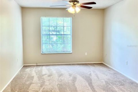Condo in Orlando, Florida, 2 bedrooms  № 2239399 - photo 11