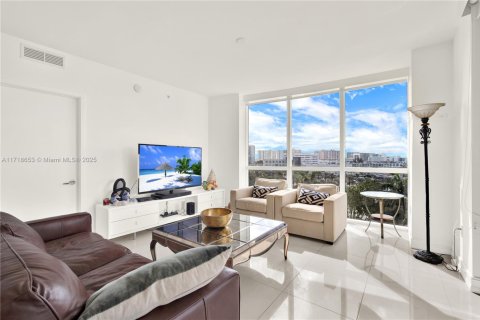 Copropriété à vendre à Sunny Isles Beach, Floride: 2 chambres, 119.75 m2 № 1860947 - photo 13