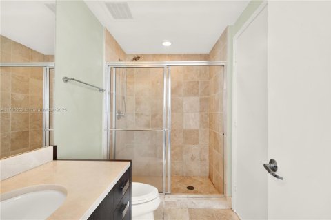 Copropriété à vendre à Sunny Isles Beach, Floride: 2 chambres, 119.75 m2 № 1860947 - photo 23