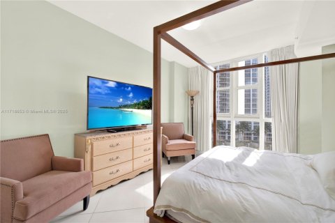 Copropriété à vendre à Sunny Isles Beach, Floride: 2 chambres, 119.75 m2 № 1860947 - photo 14