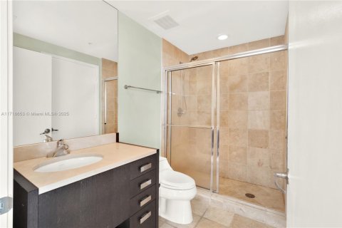 Copropriété à vendre à Sunny Isles Beach, Floride: 2 chambres, 119.75 m2 № 1860947 - photo 24