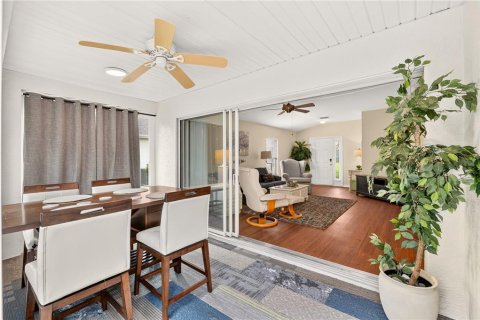 House in Summerfield, Florida 2 bedrooms, 125.05 sq.m. № 2280510 - photo 26