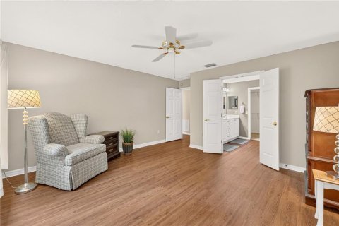House in Summerfield, Florida 2 bedrooms, 125.05 sq.m. № 2280510 - photo 17