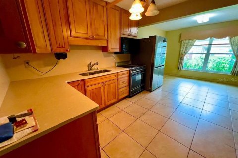 Casa en venta en Ocala, Florida, 3 dormitorios, 142.33 m2 № 1915838 - foto 3