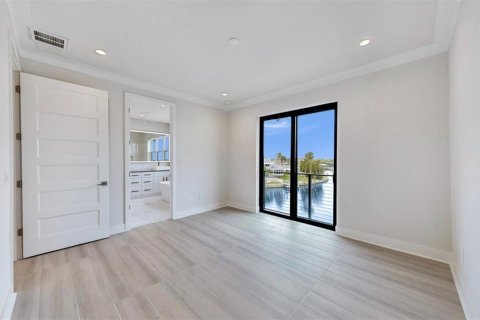Townhouse in Apollo Beach, Florida 4 bedrooms, 222.59 sq.m. № 1517395 - photo 10