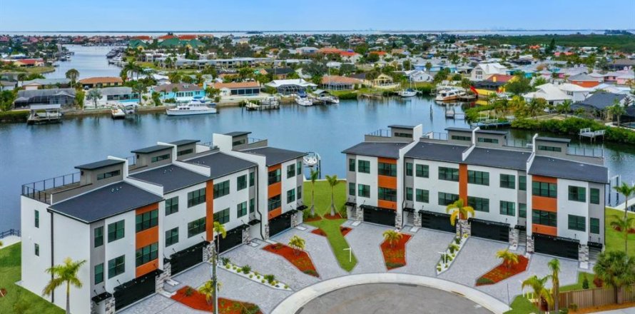 Adosado en Apollo Beach, Florida 4 dormitorios, 222.59 m2 № 1517395