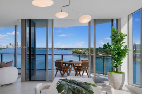 Купить кондоминиум в Бей-Харбор-Айлендс, Флорида 5 спален, 471.29м2, № 1987736 - фото 6