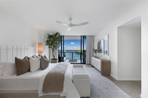 Купить кондоминиум в Бей-Харбор-Айлендс, Флорида 5 спален, 471.29м2, № 1987736 - фото 17