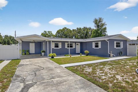 Villa ou maison à vendre à Lakeland, Floride: 3 chambres, 117.43 m2 № 1918619 - photo 1