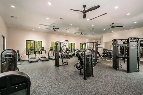 House in Land O' Lakes, Florida 3 bedrooms, 219.81 sq.m. № 1769651 - photo 14