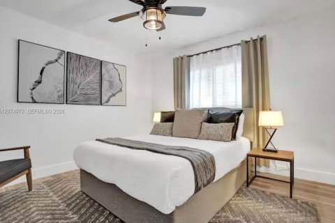 Casa en alquiler en Davie, Florida, 8 dormitorios, 360.18 m2 № 2339894 - foto 21