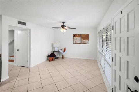 Touwnhouse à vendre à Tampa, Floride: 2 chambres, 137.5 m2 № 1684755 - photo 8