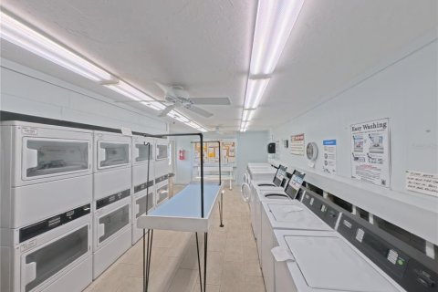 Купить кондоминиум в Брейдентон, Флорида 5 комнат, 67.35м2, № 1907409 - фото 27