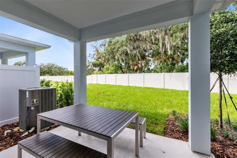 Townhouse in Sanford, Florida 3 bedrooms, 157.84 sq.m. № 1846335 - photo 25