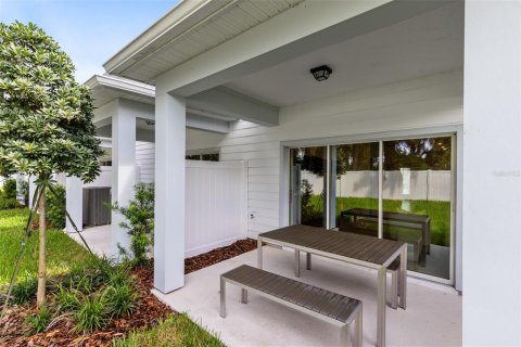 Townhouse in Sanford, Florida 3 bedrooms, 157.84 sq.m. № 1846335 - photo 26