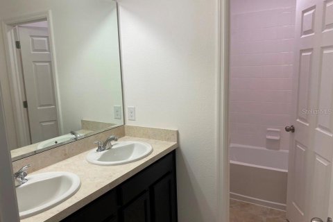 Casa en alquiler en Groveland, Florida, 3 dormitorios, 145.39 m2 № 1903355 - foto 17