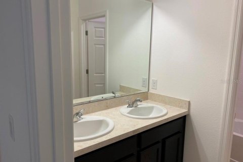 Casa en alquiler en Groveland, Florida, 3 dormitorios, 145.39 m2 № 1903355 - foto 19