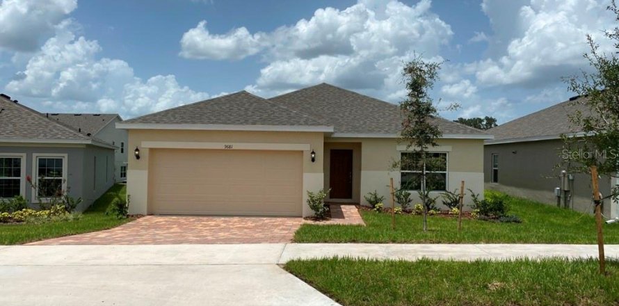 Casa en Groveland, Florida 3 dormitorios, 145.39 m2 № 1903355
