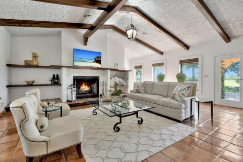 House in Okeechobee, Florida 4 bedrooms, 315.87 sq.m. № 2186423 - photo 9