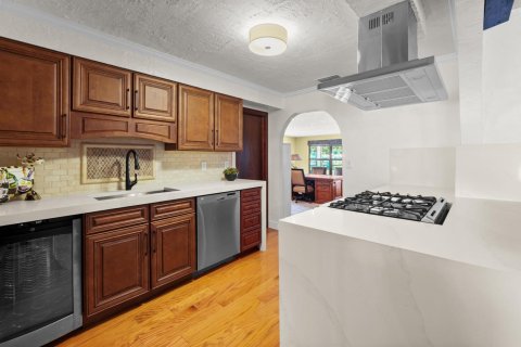 House in Okeechobee, Florida 4 bedrooms, 315.87 sq.m. № 2186423 - photo 25