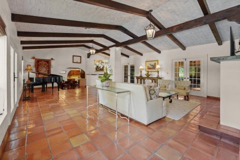 House in Okeechobee, Florida 4 bedrooms, 315.87 sq.m. № 2186423 - photo 14