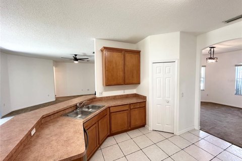 House in Palm Coast, Florida 4 bedrooms, 209.03 sq.m. № 1679284 - photo 29