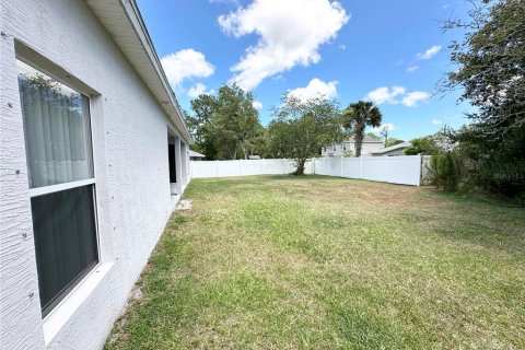 House in Palm Coast, Florida 4 bedrooms, 209.03 sq.m. № 1679284 - photo 6