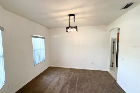 House in Palm Coast, Florida 4 bedrooms, 209.03 sq.m. № 1679284 - photo 14