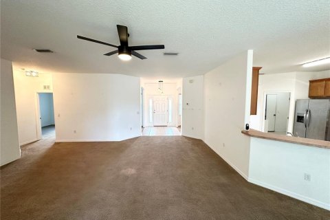 House in Palm Coast, Florida 4 bedrooms, 209.03 sq.m. № 1679284 - photo 23