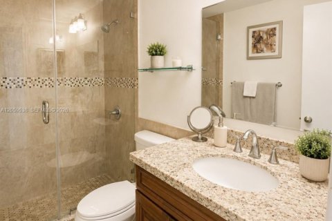 Condominio en venta en Hollywood, Florida, 2 dormitorios, 126.35 m2 № 2264343 - foto 8