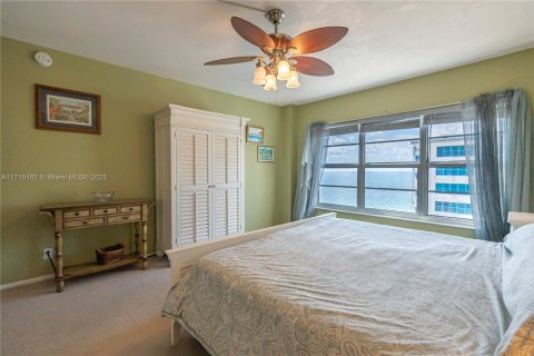 Condominio en venta en Fort Lauderdale, Florida, 2 dormitorios, 146.79 m2 № 1466892 - foto 17