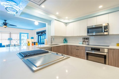 Condominio en venta en Fort Lauderdale, Florida, 2 dormitorios, 146.79 m2 № 1466892 - foto 6