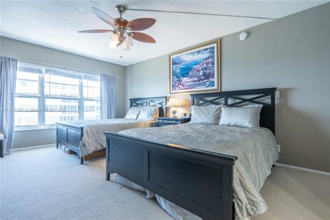 Condominio en venta en Fort Lauderdale, Florida, 2 dormitorios, 146.79 m2 № 1466892 - foto 12