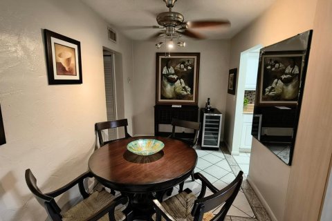 Copropriété à louer à Hollywood, Floride: 1 chambre, 59.83 m2 № 2303872 - photo 3