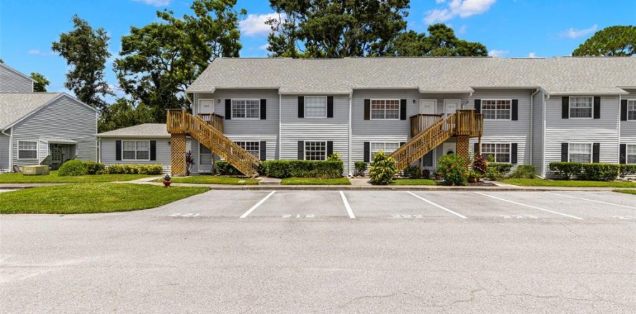 Condo à Pinellas Park, Floride, 2 chambres № 1912879