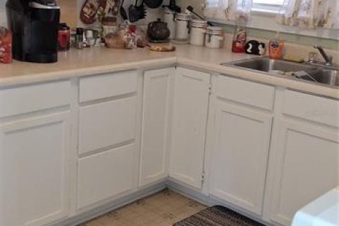 House in Lake Alfred, Florida 3 bedrooms, 112.78 sq.m. № 1545417 - photo 6