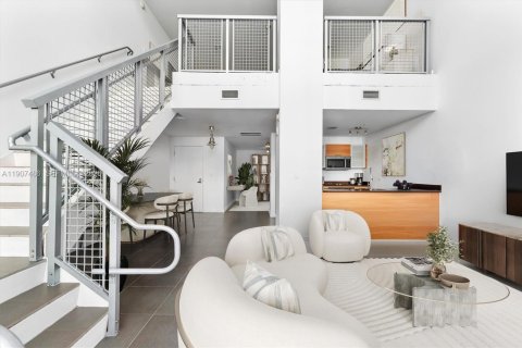 Copropriété à vendre à Miami, Floride: 2 chambres, 116.78 m2 № 2326296 - photo 2
