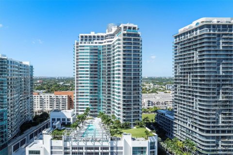 Copropriété à vendre à Miami, Floride: 2 chambres, 116.78 m2 № 2326296 - photo 17