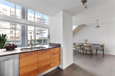 Copropriété à vendre à Miami, Floride: 2 chambres, 116.78 m2 № 2326296 - photo 8
