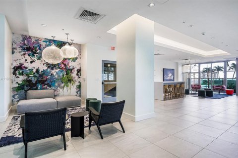 Copropriété à vendre à Miami, Floride: 2 chambres, 116.78 m2 № 2326296 - photo 25