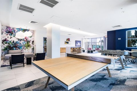 Copropriété à vendre à Miami, Floride: 2 chambres, 116.78 m2 № 2326296 - photo 24