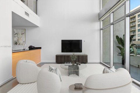Copropriété à vendre à Miami, Floride: 2 chambres, 116.78 m2 № 2326296 - photo 5