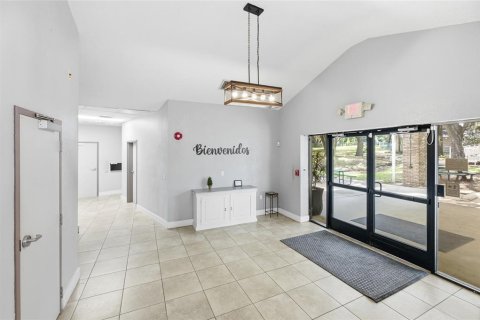 Immobilier commercial à vendre à Apopka, Floride: 1178.84 m2 № 2339253 - photo 7