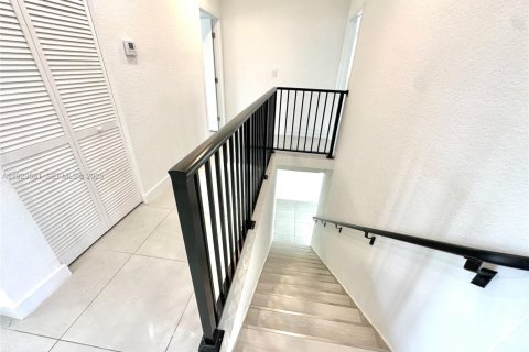 Villa ou maison à louer à Florida City, Floride: 5 chambres, 176.7 m2 № 2038174 - photo 28