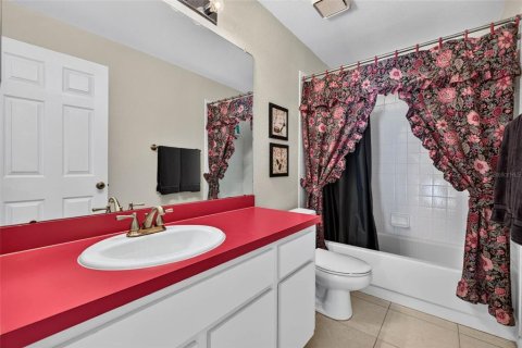 Villa ou maison à vendre à Tampa, Floride: 3 chambres, 209.03 m2 № 2195570 - photo 25